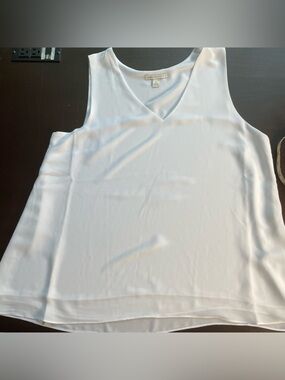 Cato white tank size large